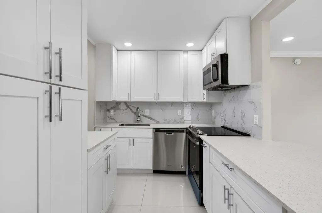 429 Flanders I Delray Beach FL 33484