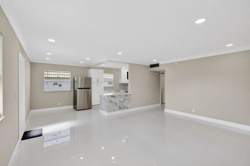 429 Flanders I Delray Beach FL 33484