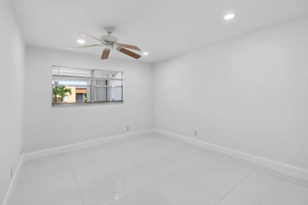 429 Flanders I Delray Beach FL 33484
