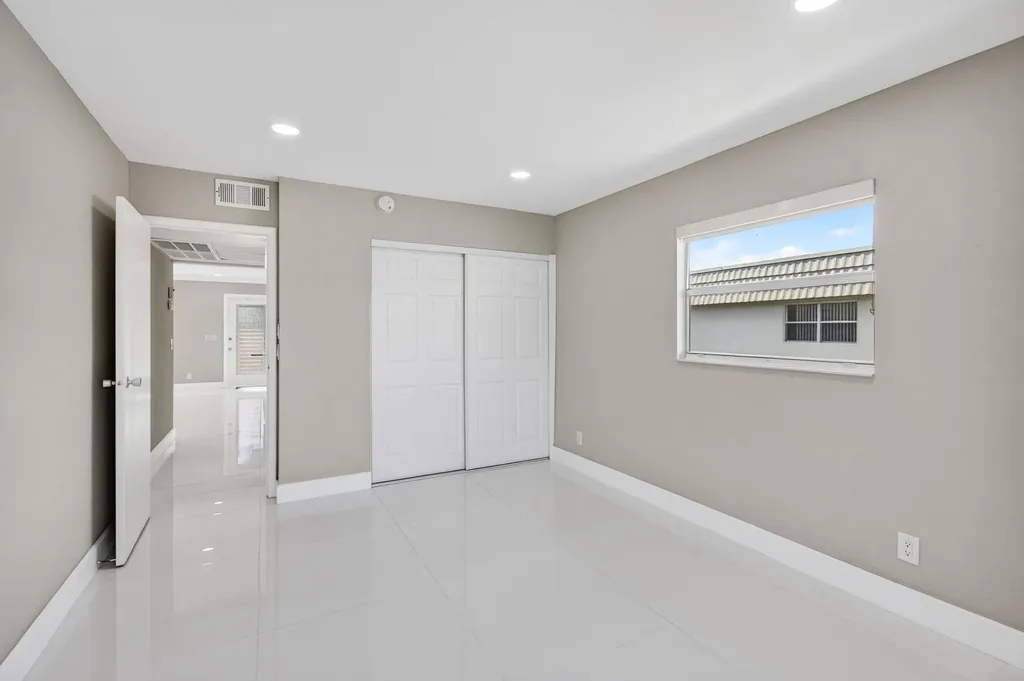 429 Flanders I Delray Beach FL 33484