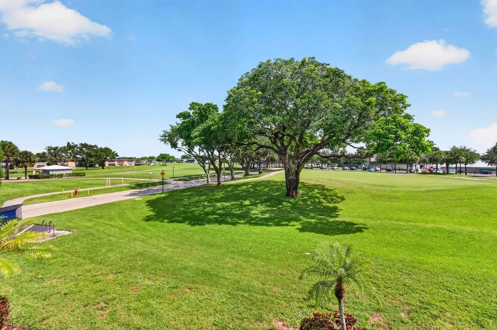 429 Flanders I Delray Beach FL 33484