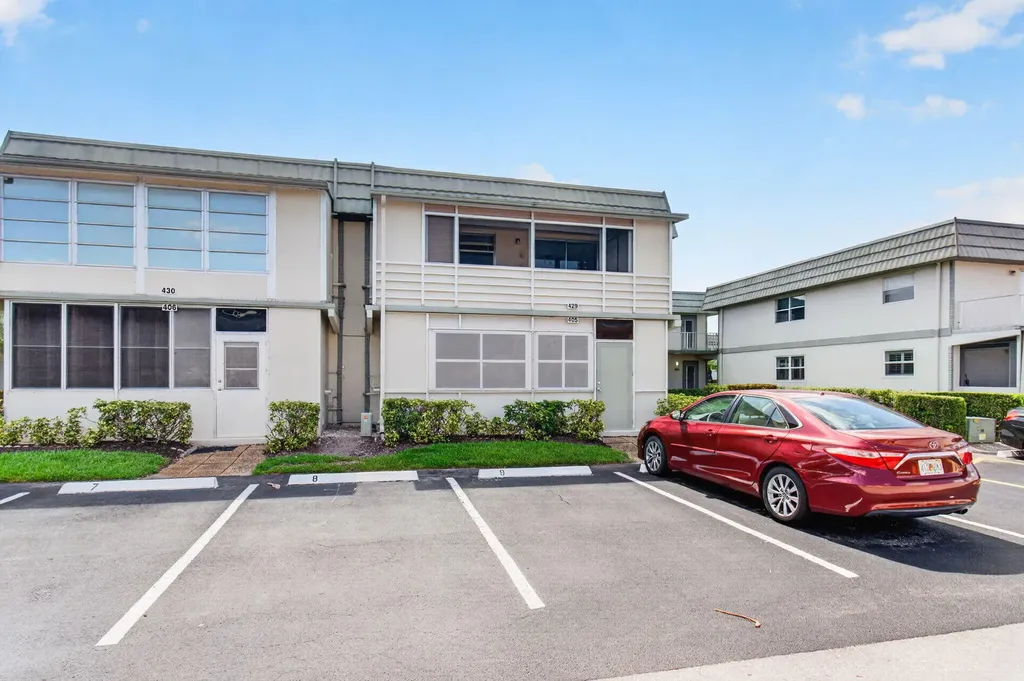 429 Flanders I Delray Beach FL 33484
