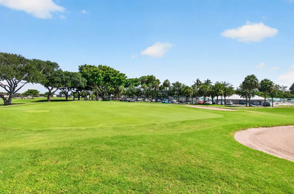 429 Flanders I Delray Beach FL 33484