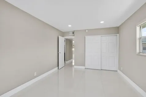 429 Flanders I Delray Beach FL 33484