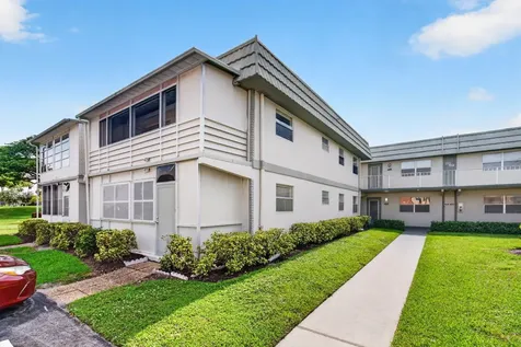 429 Flanders I Delray Beach FL 33484