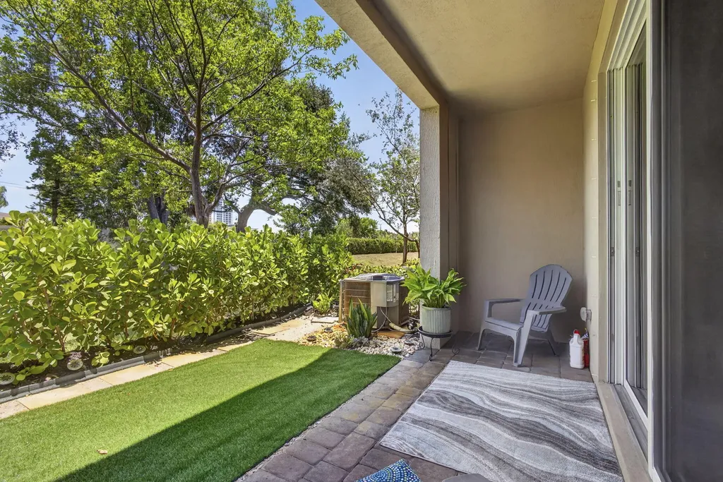160 Bandol Street Riviera Beach FL 33404