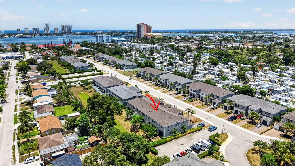 160 Bandol Street Riviera Beach FL 33404