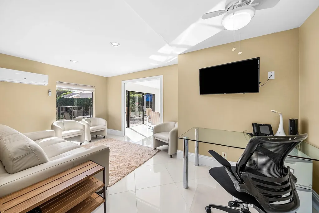5312 Steeple Chase Boca Raton FL 33496
