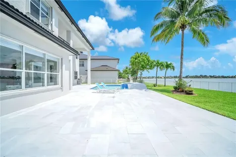 4707 SW 195th Terrace Miramar FL 33029