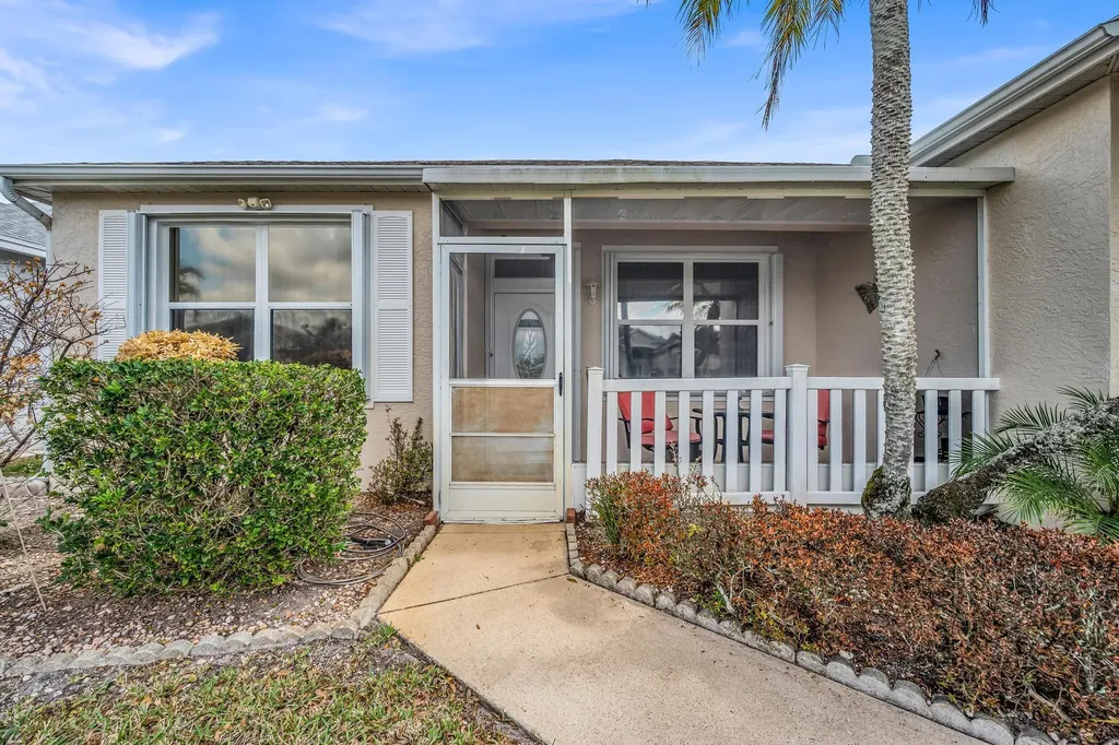 533 NW Portofino Lane Port St Lucie FL 34986