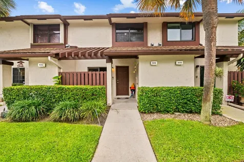 4352 Carambola Circle N Coconut Creek FL 33066