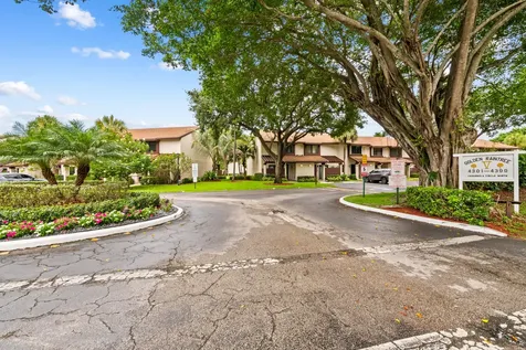 4352 Carambola Circle N Coconut Creek FL 33066