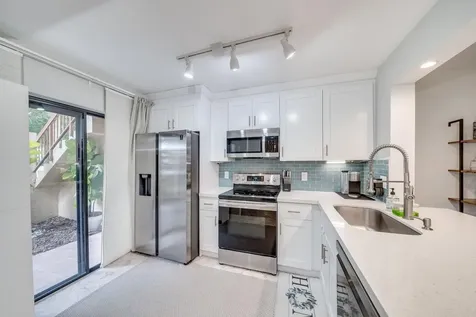3939 NE 5th Avenue Boca Raton FL 33431
