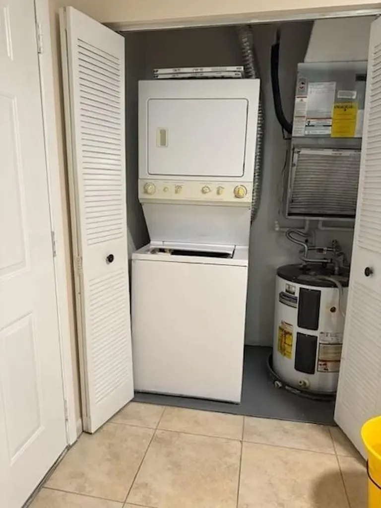 2074 NW 43rd Terrace E Lauderhill FL 33313