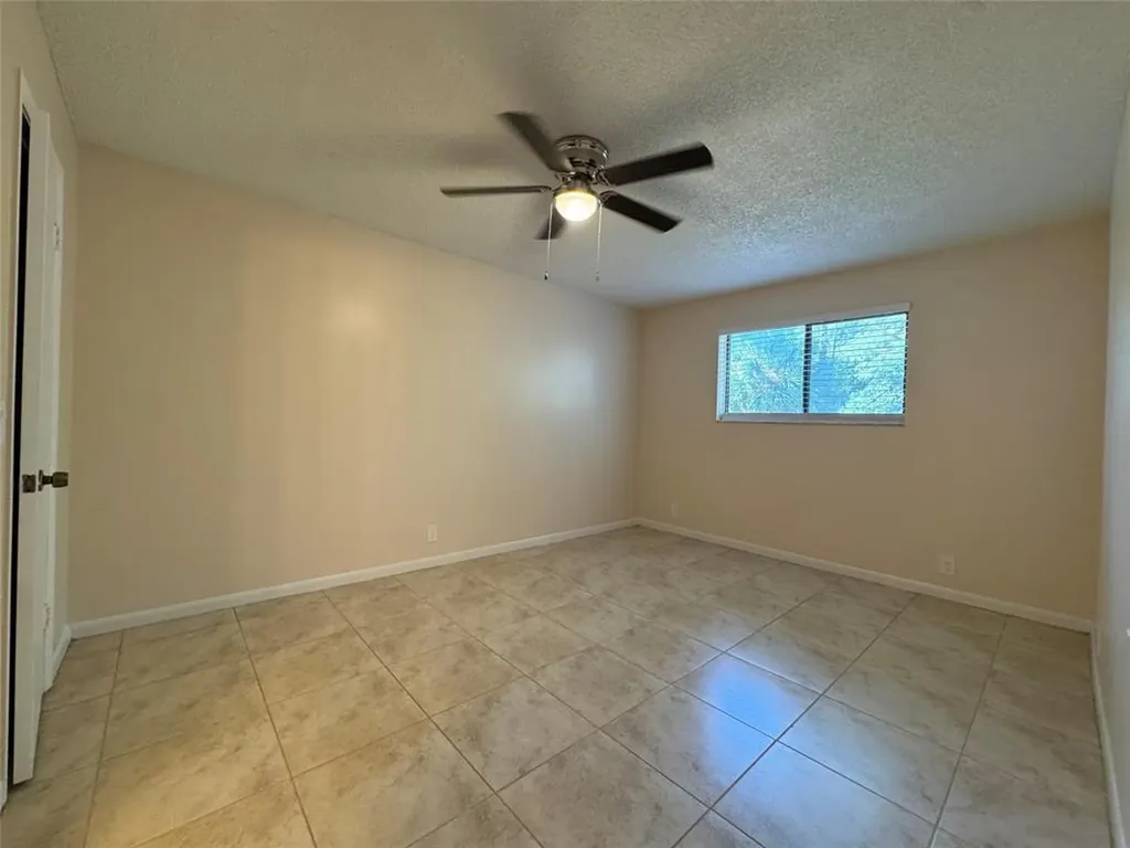 2074 NW 43rd Terrace E Lauderhill FL 33313