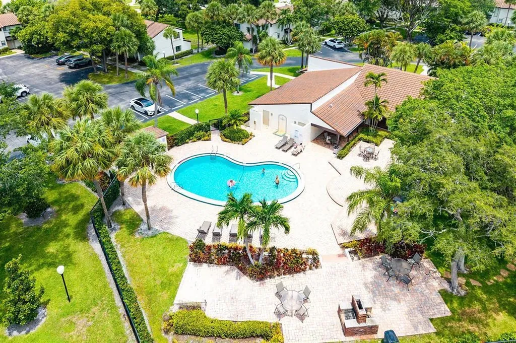 7200 NW 2nd Avenue Boca Raton FL 33487