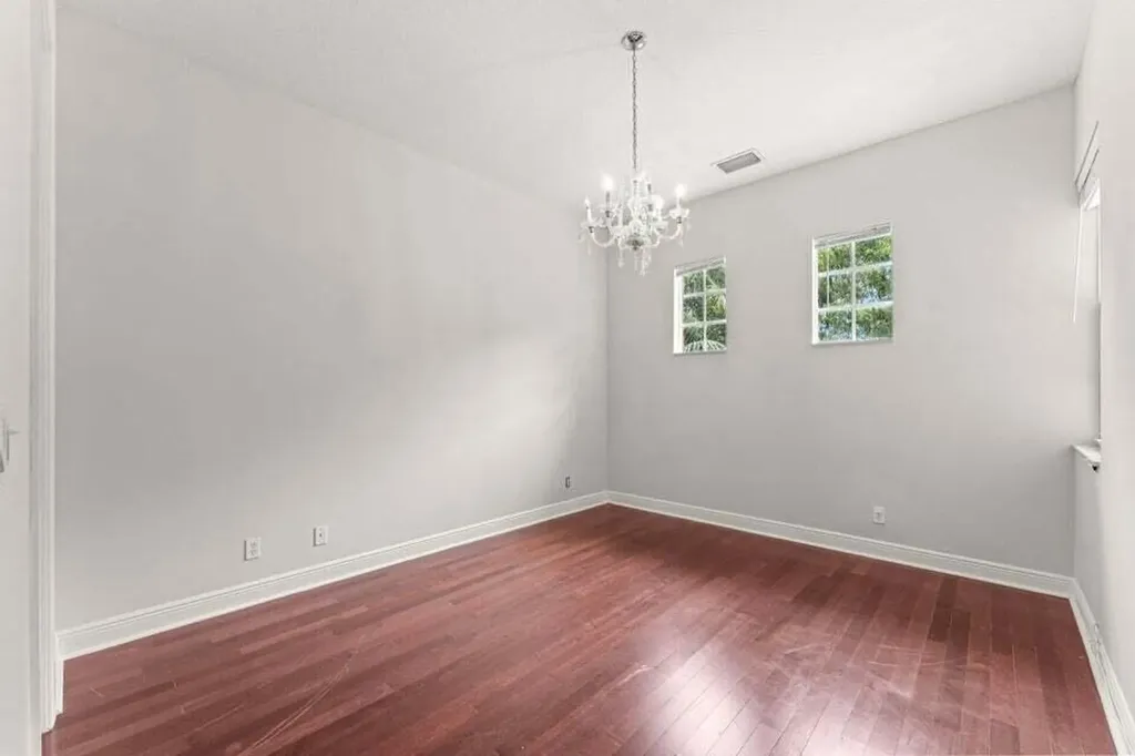 210 NE 69th Circle Boca Raton FL 33487