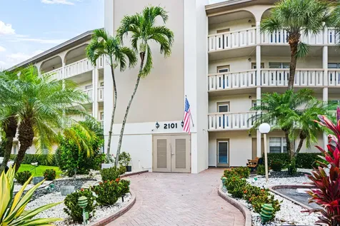 2101 Lucaya Bend Coconut Creek FL 33066