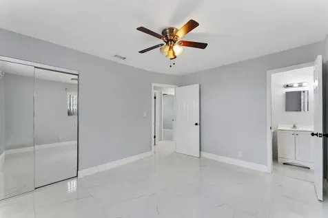 6501 SW 15th Court North Lauderdale FL 33068