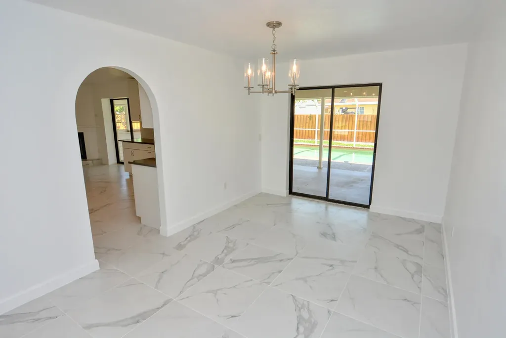 943 SE Browning Avenue Port St Lucie FL 34983