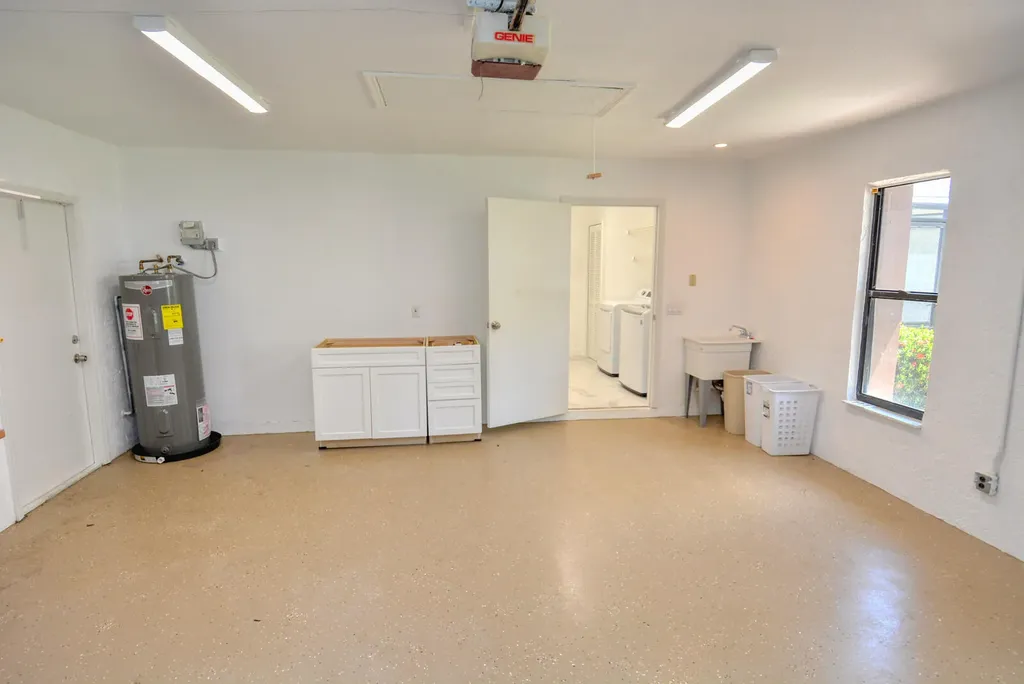 943 SE Browning Avenue Port St Lucie FL 34983