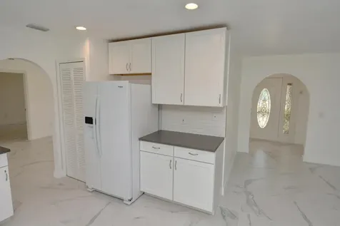 943 SE Browning Avenue Port St Lucie FL 34983