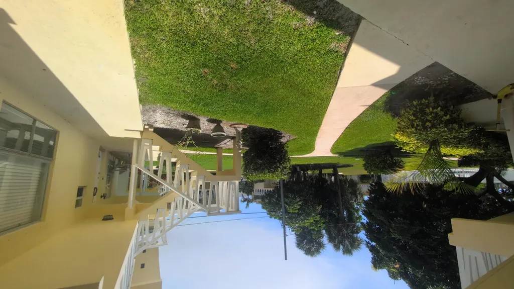 2755 NE 28th Avenue Lighthouse Point FL 33064