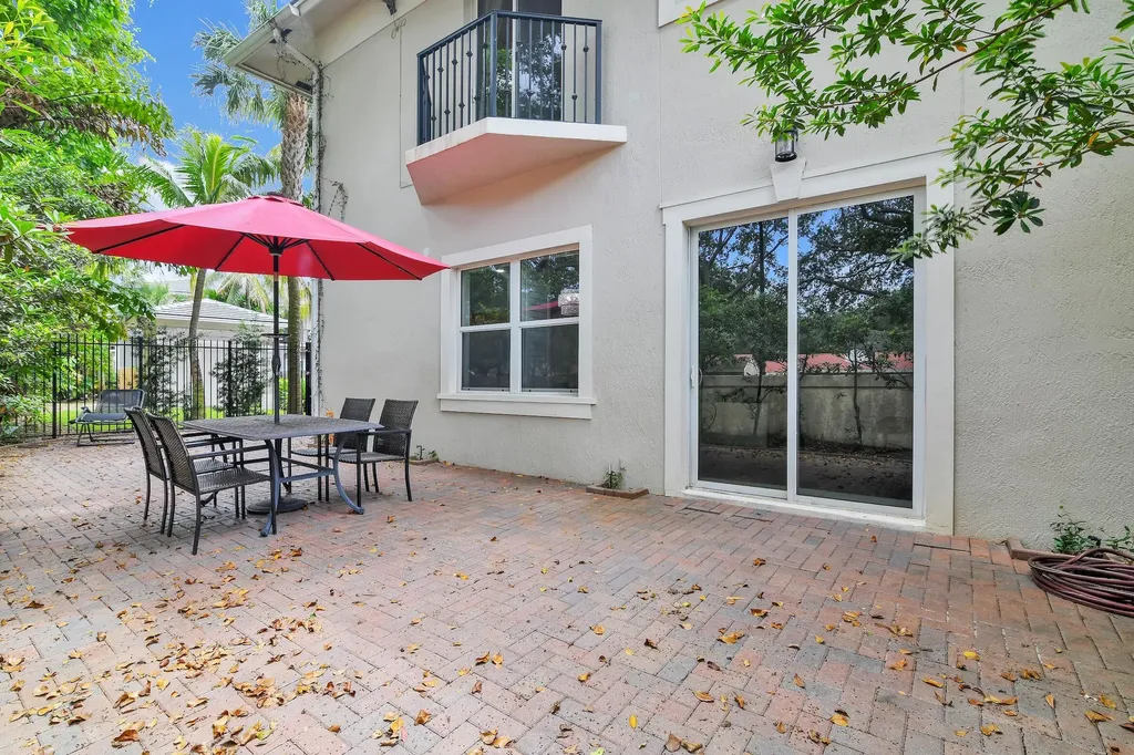 1835 Highland Grove Drive Delray Beach FL 33445