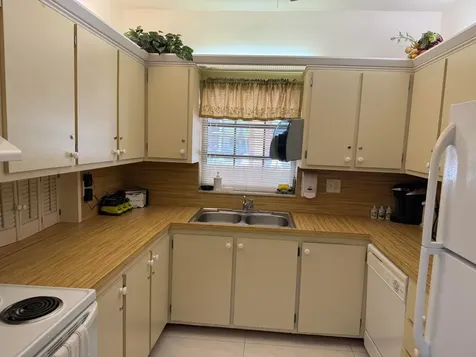 255 S Cypress Road Pompano Beach FL 33060