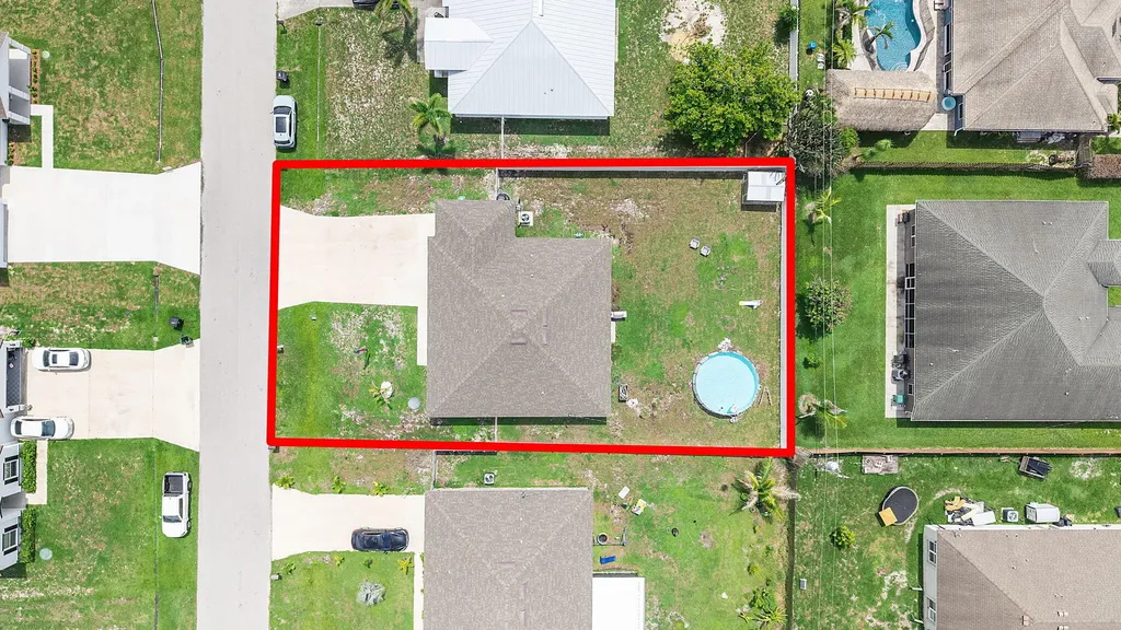 1556 SW Crater Avenue Port St Lucie FL 34953