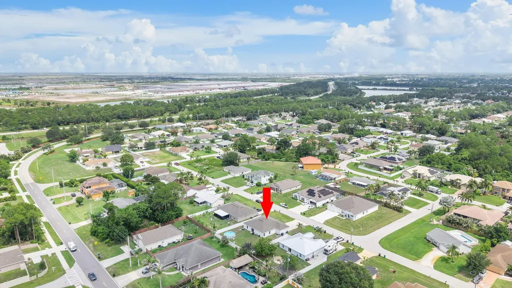 1556 SW Crater Avenue Port St Lucie FL 34953