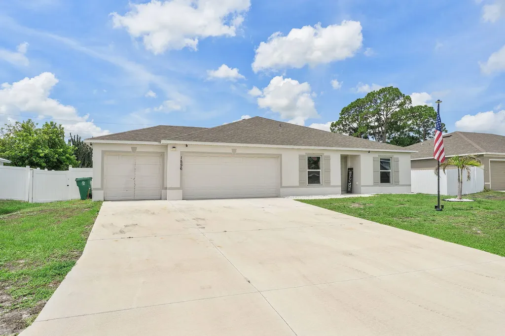 1556 SW Crater Avenue Port St Lucie FL 34953