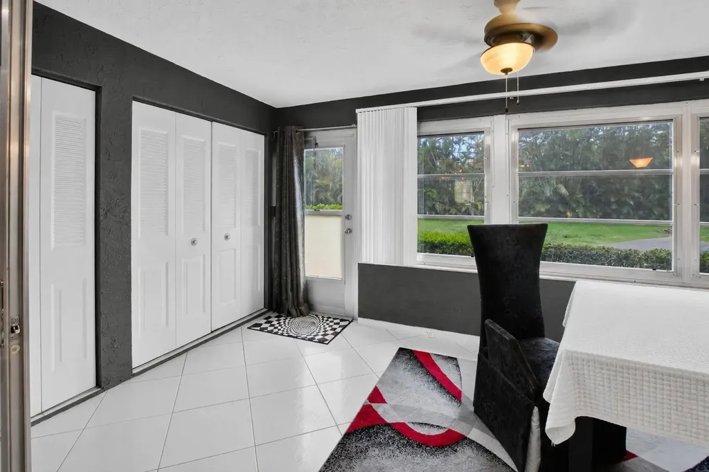 5284 Privet Place Delray Beach FL 33484