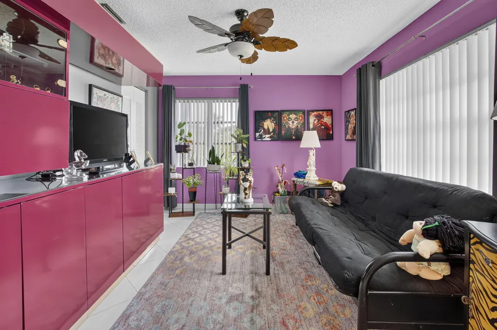 5284 Privet Place Delray Beach FL 33484