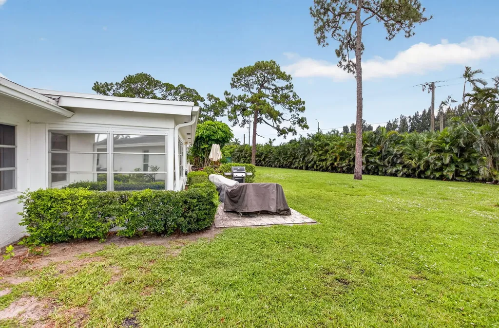 5284 Privet Place Delray Beach FL 33484