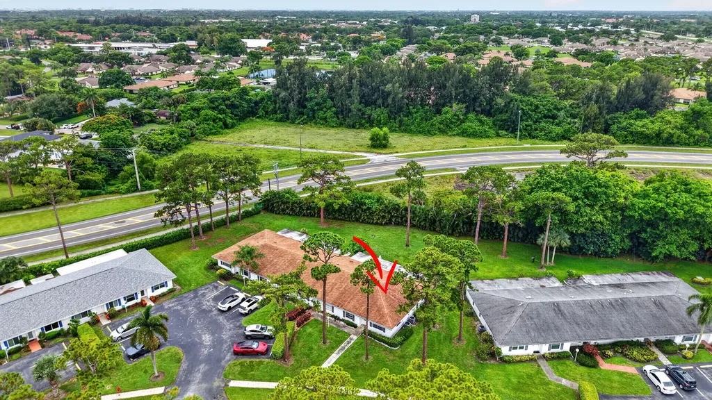 5284 Privet Place Delray Beach FL 33484