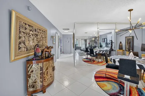5284 Privet Place Delray Beach FL 33484
