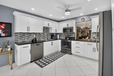 5284 Privet Place Delray Beach FL 33484