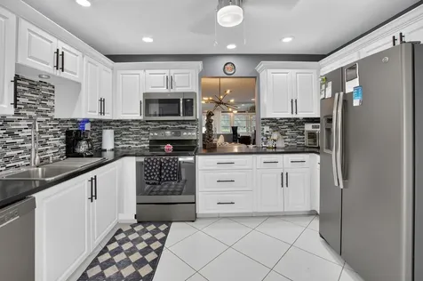 5284 Privet Place Delray Beach FL 33484