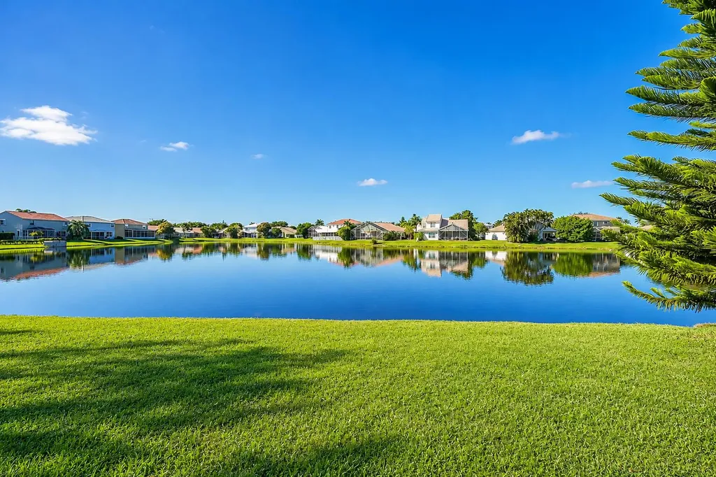 9581 Tavernier Drive Boca Raton FL 33496