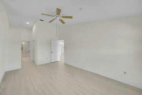 9581 Tavernier Drive Boca Raton FL 33496