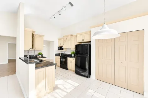 9581 Tavernier Drive Boca Raton FL 33496