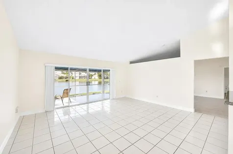 9581 Tavernier Drive Boca Raton FL 33496