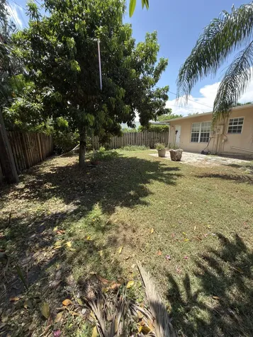1412 NE 14th Place Fort Lauderdale FL 33304