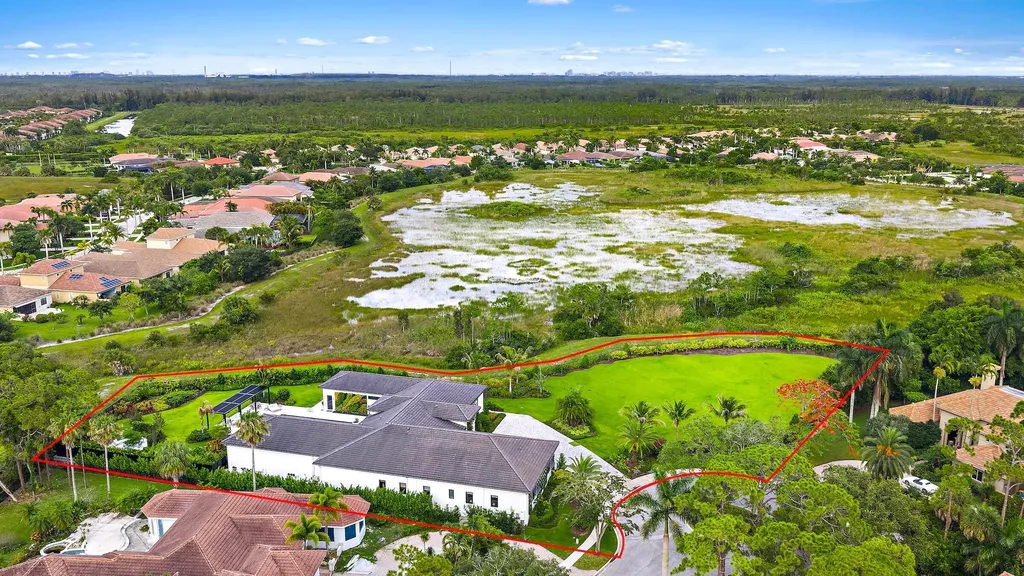 6634 Audubon Trace W West Palm Beach FL 33412