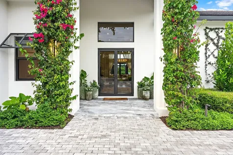 6634 Audubon Trace W West Palm Beach FL 33412