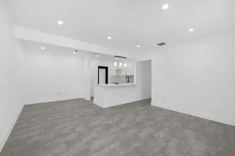 9001 NW 32nd Court Road Miami FL 33147