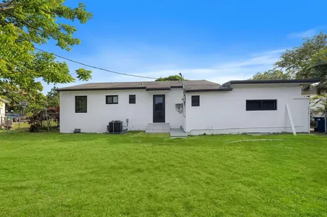9001 NW 32nd Court Road Miami FL 33147