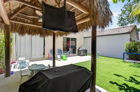 5809 Eagle Cay Lane Coconut Creek FL 33073