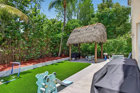 5809 Eagle Cay Lane Coconut Creek FL 33073